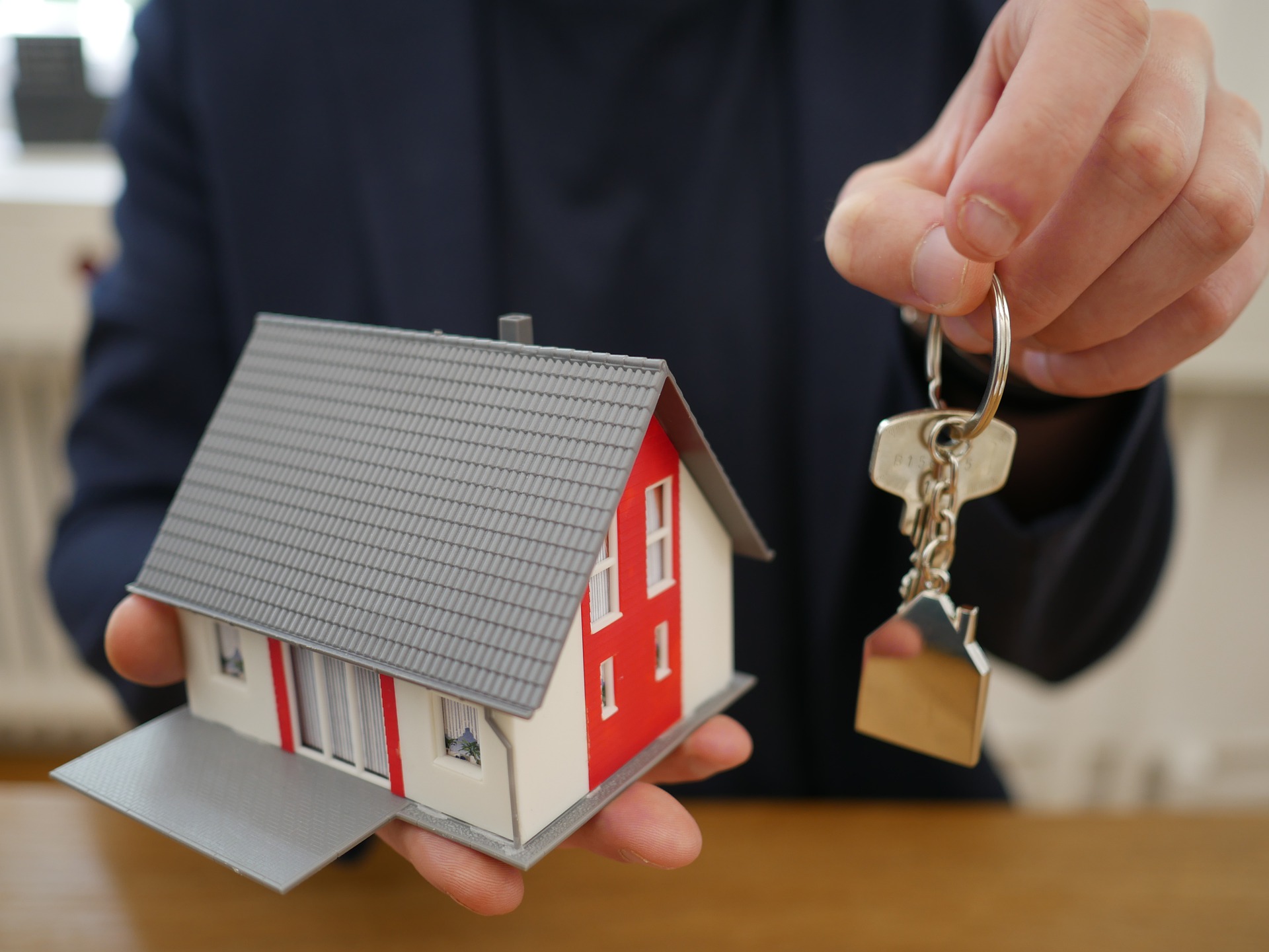 Conducting A Property Viewing From The Comfort Of Your Own Home